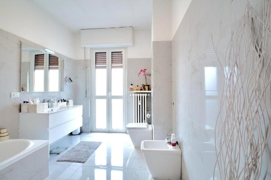 Appartamento Lux 180sqm Flat - Entire Last Floor *